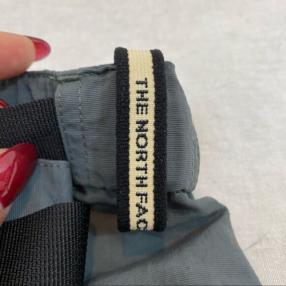 The North Face Paramount Peak Convertible‎ Pants Men's XL Dark Gray Cargo Nylon - Picture 11 of 16